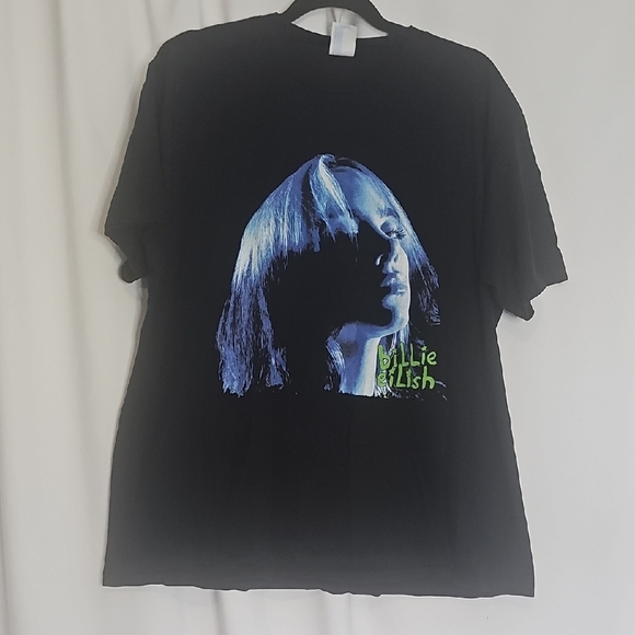 Black Graphic T-Shirt with Blue and Green Design - Picture 1 of 2